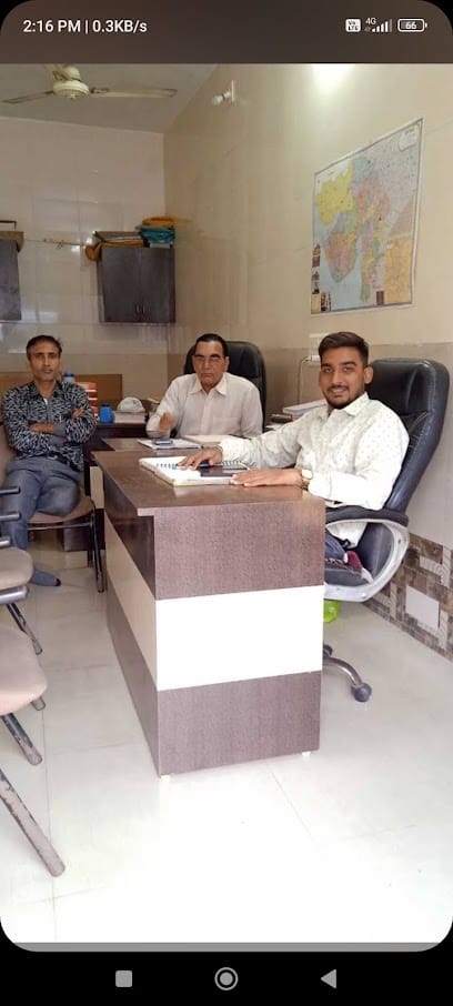 Golden Patel Transport business photograph