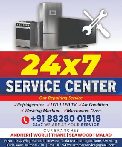 24x7 customer service business photograph