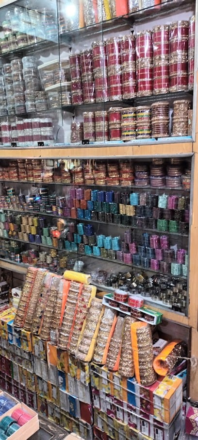 Paris kangan store business photograph