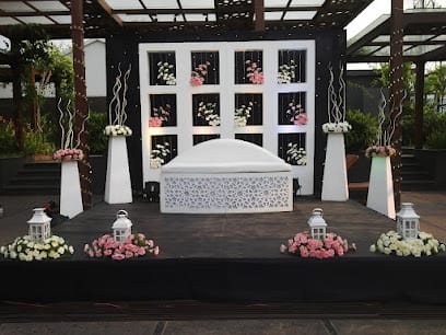 Colash business photograph