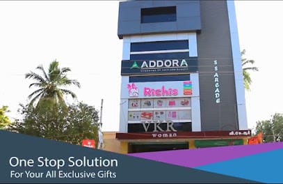 Richis business photograph