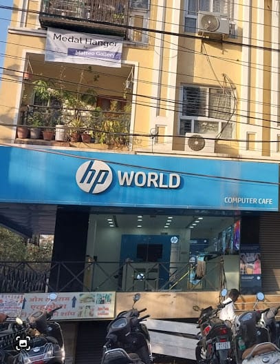 Matteo Gallery business photograph