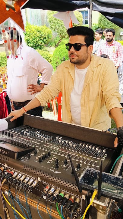 Alok Sound & Light business photograph