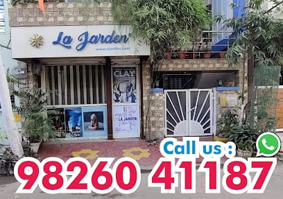 La Jarden® Art & Craft - Air dry Modelling clay, Hindu Unique Religious Export quality Flags, Candle Wax & Resin supplies business photograph