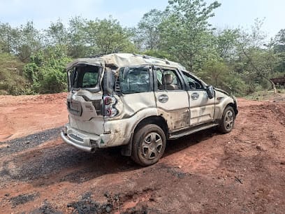 Ejaz Auto garage business photograph