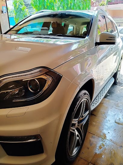 Convenient Car Wash business photograph