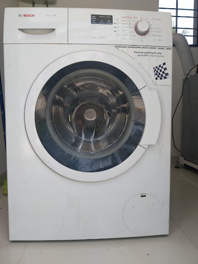 S R Technologies Washing machine Ac repair and service business photograph