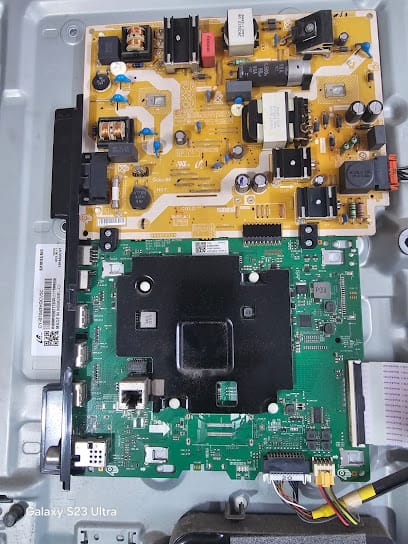 Dinesh Electronics (Led Repair/ Chip level repair) business photograph