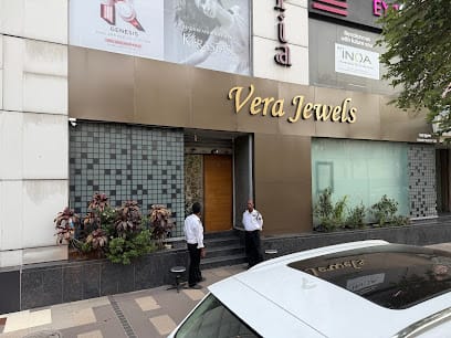 Vera Jewels business photograph