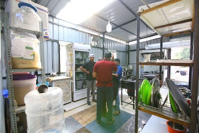 Vardhas ..The Veg Kitchen business photograph