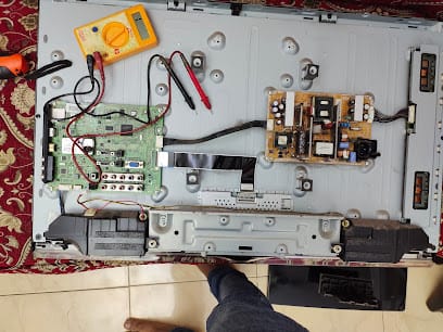 SR Electronics Service Center business photograph