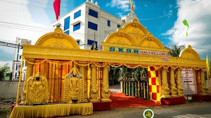 Valli Cine Decorator business photograph