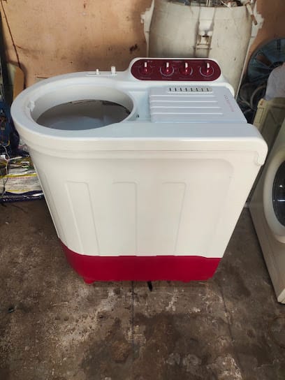 PV washing machine service centre business photograph