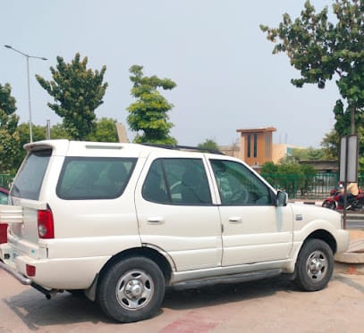 Royal Wheel Rentals in Ahmamau Lucknow | Self Drive Car Rental in Lucknow business photograph