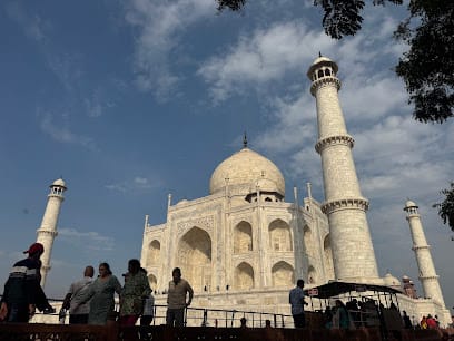 ESCAPEVAULT.IN business photograph