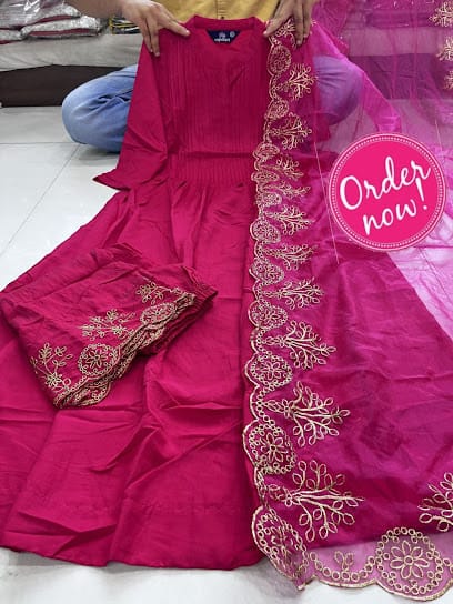 Pahal-AVU Fashion business photograph