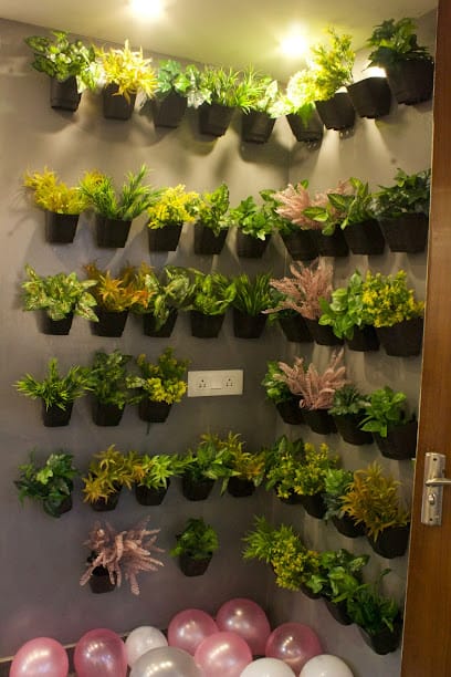 Elinore aesthetics business photograph