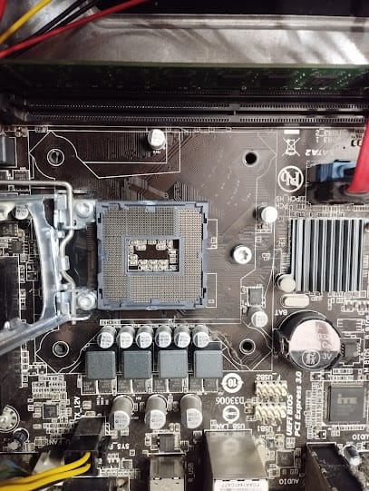 Laptop Service Centre business photograph