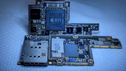 iPromax - Apple Service Centre Kochi business photograph