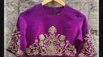 మంగాస్ బొటిక్(mangas boutique) business photograph