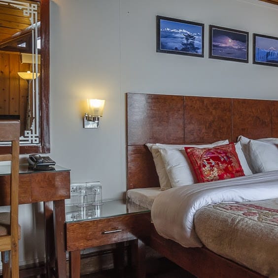 Hotel Shangri-La Regency business photograph