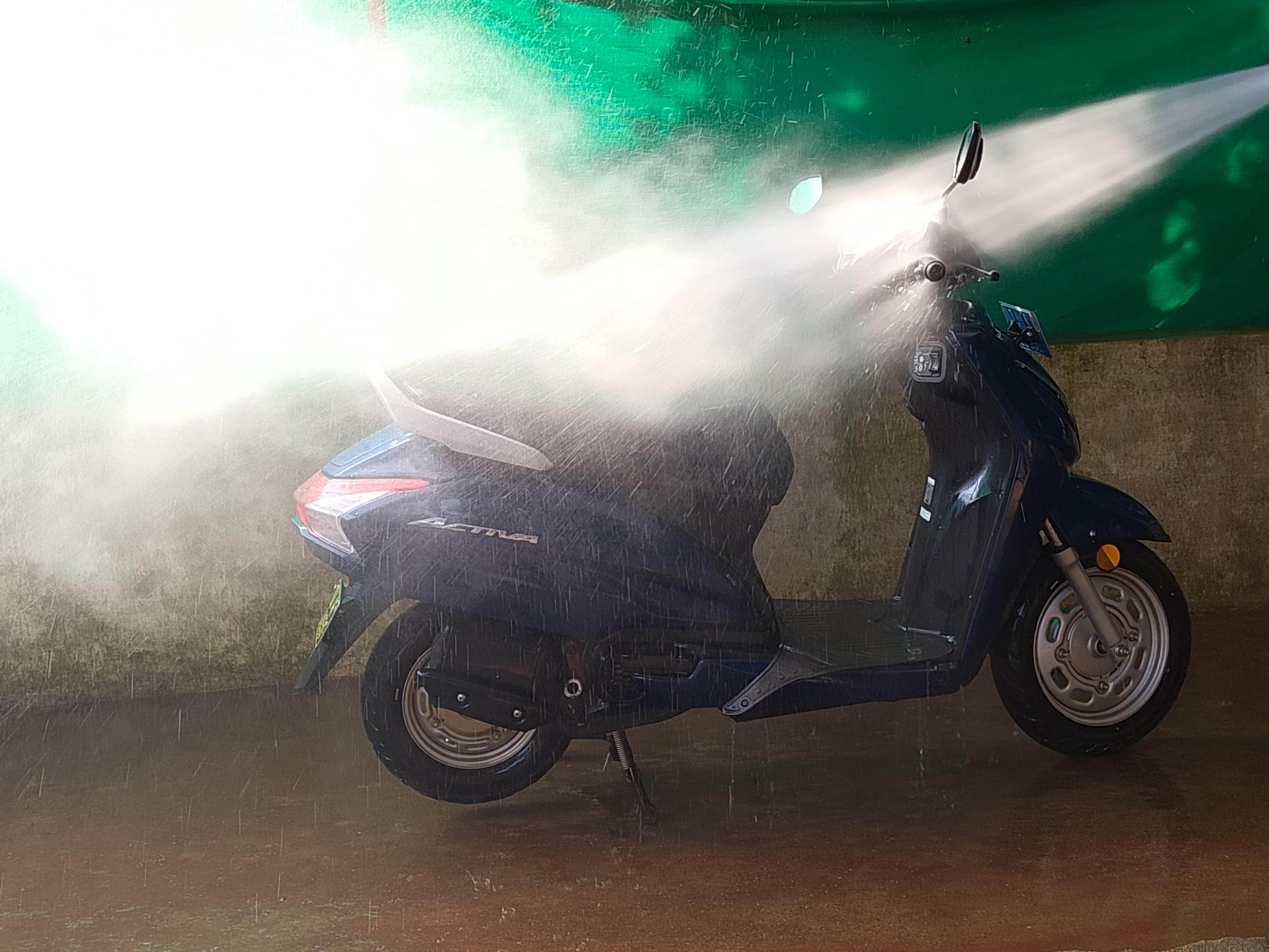 INDRA'S BIKE,TAXI SERVICE, TRAVELS. business photograph