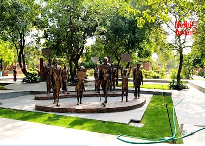 Delhi Darshan business photograph