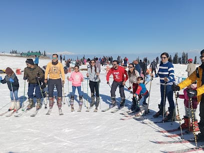 Kashmir paradise adventure business photograph