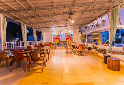 La Marina Bistro (Rooftop Lakeview Restaurant) business photograph