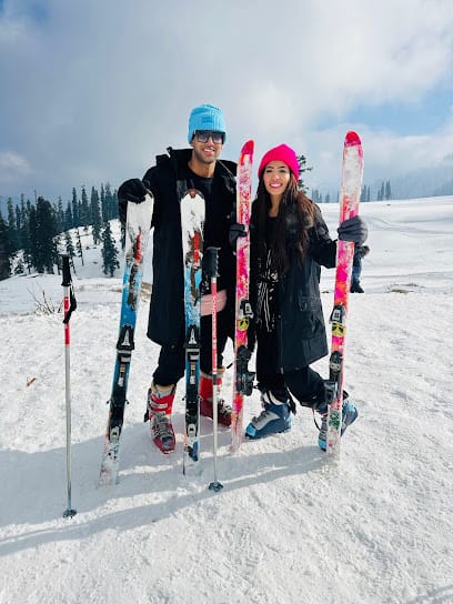 Kashmir Adventure Travels business photograph