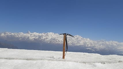 Dayara Bugyal trek business photograph