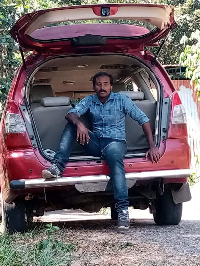 Saji Solomon business photograph