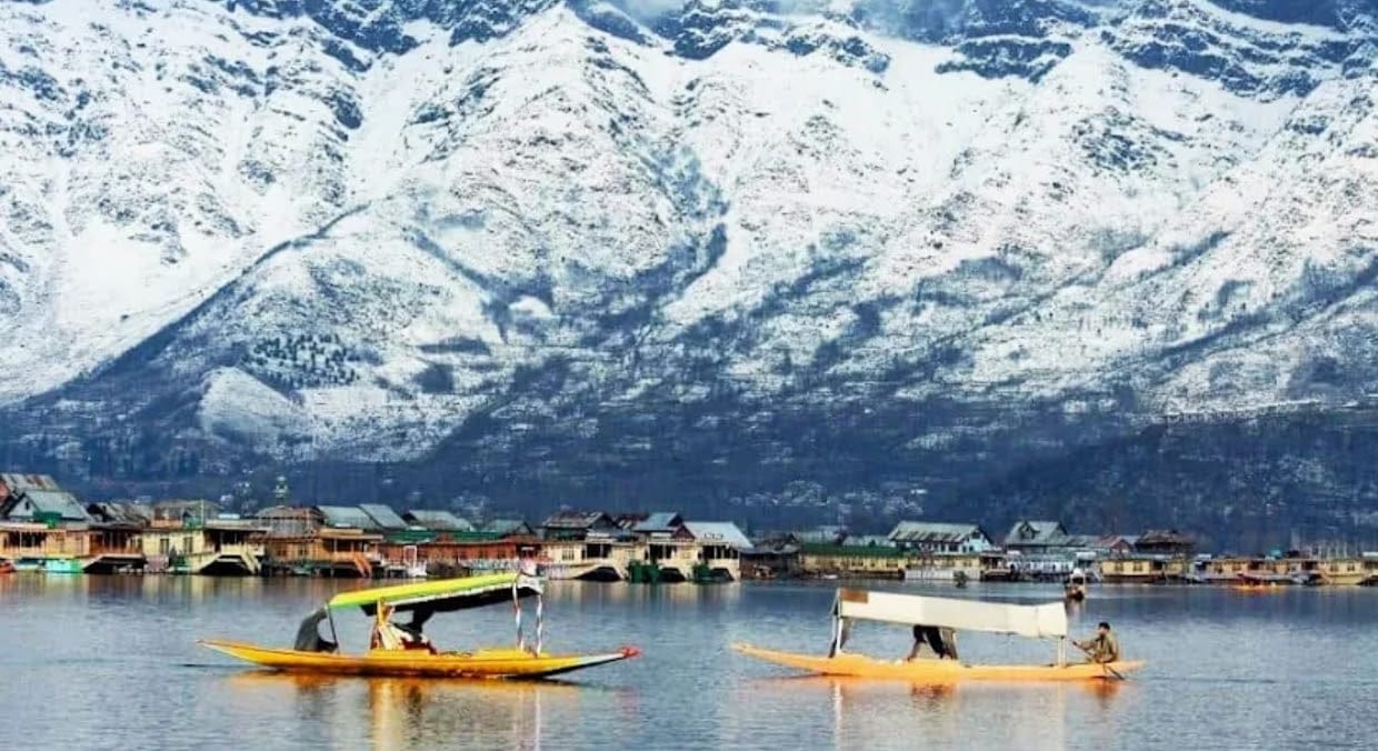 Capture Kashmir Tour and Travels || Best Top Rated Travel Agency of Kashmir business photograph