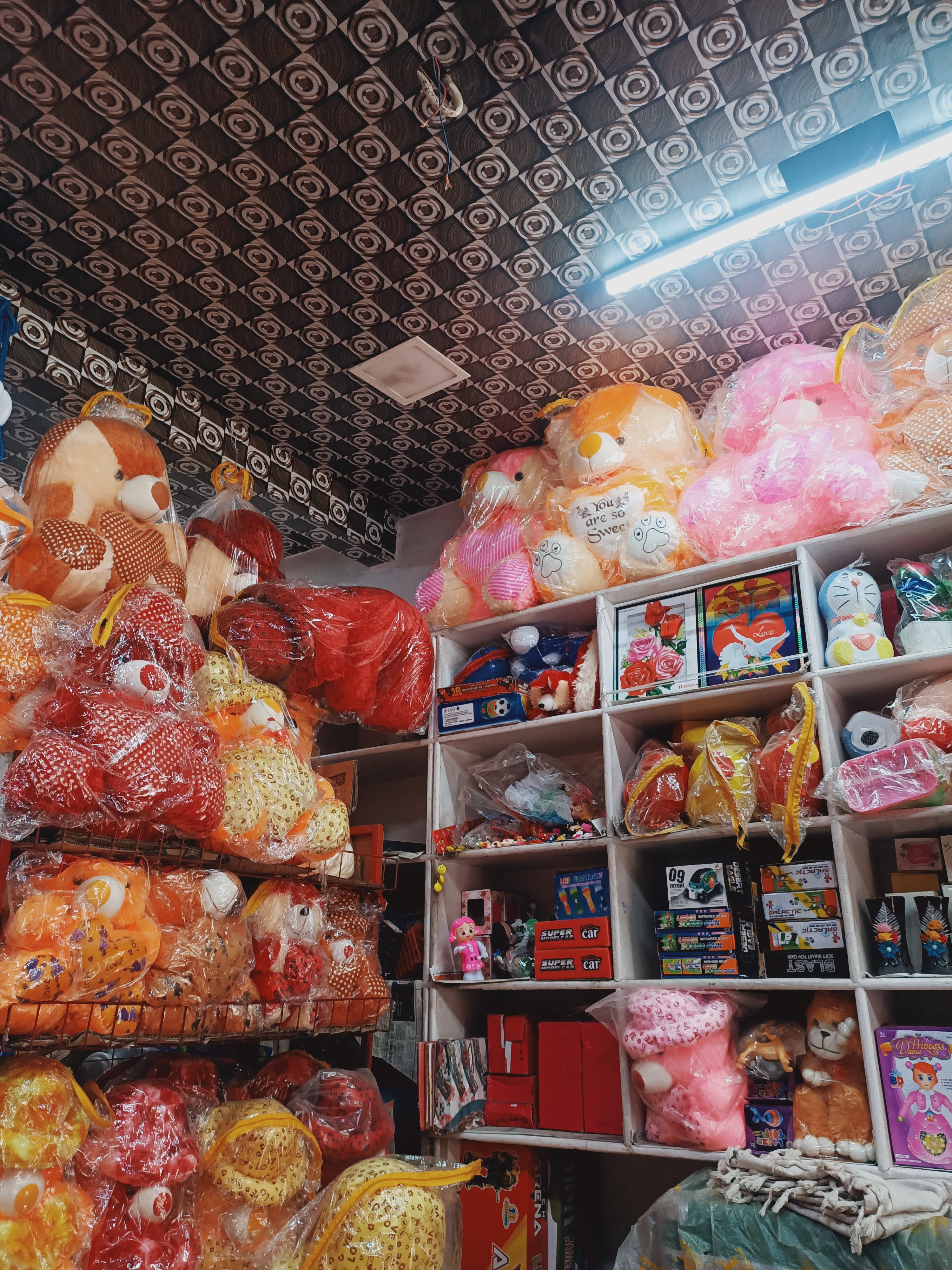 Mehra Gift House business photograph