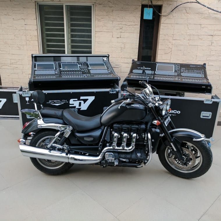 Best Sound System business photograph