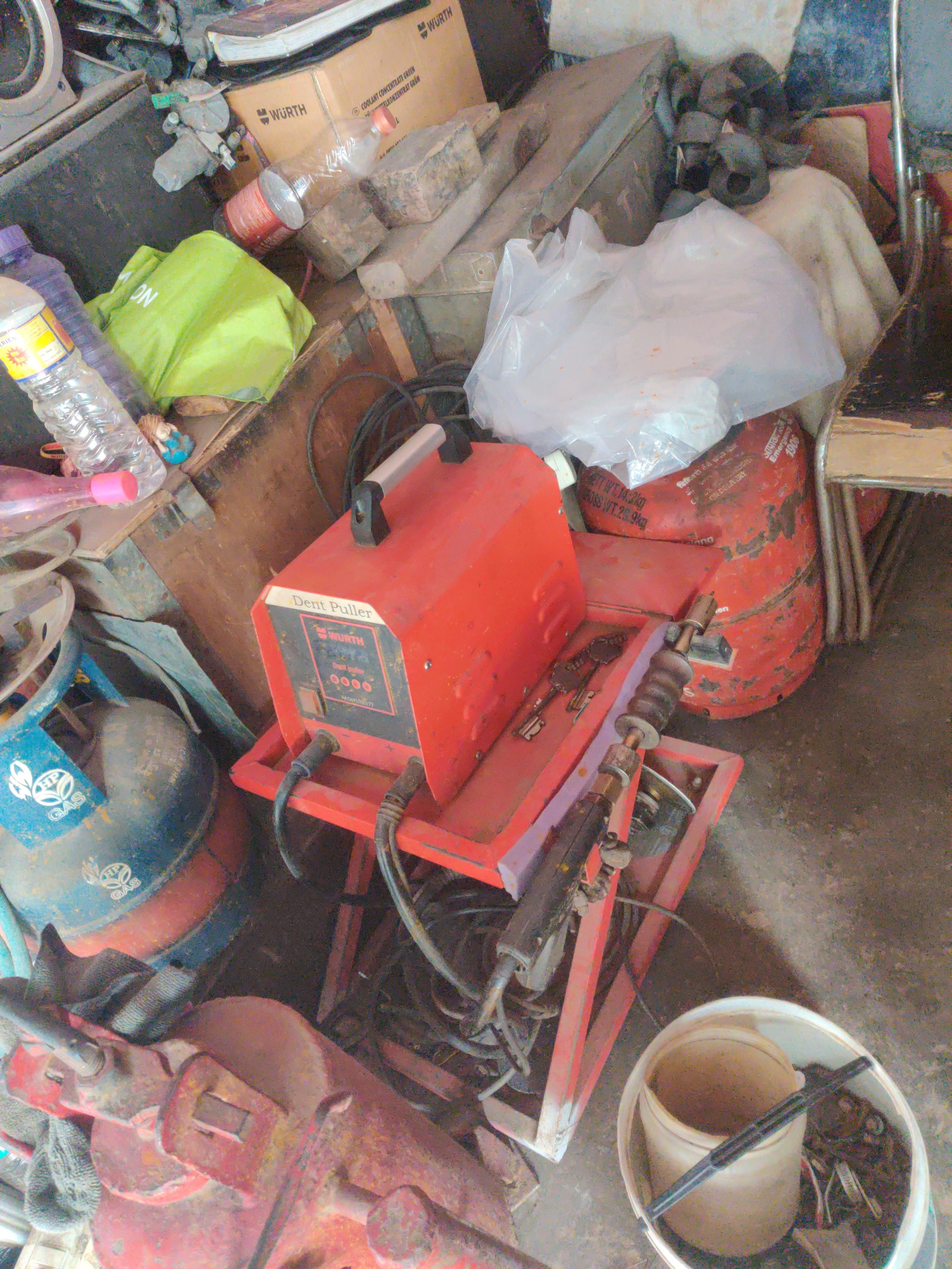 Ramesh Car Denting & Painting business photograph