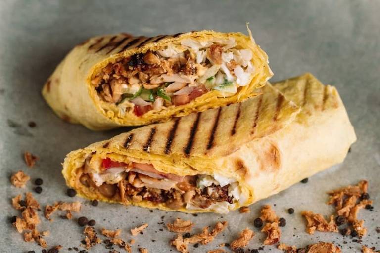 Classic Rumali Chicken Shawarma [regular]
