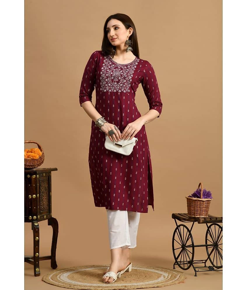 GlowWorld Viscose Blend Embroidered Straight Women's Kurti - Maroon ( Pack of 1 )