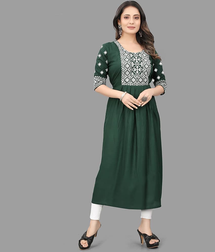 QPEEZ - Green Rayon Women's Nayra Kurti ( Pack of 1 )