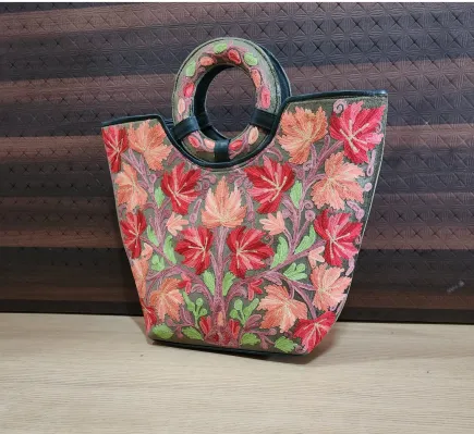 kashmiri embroidery basketbag