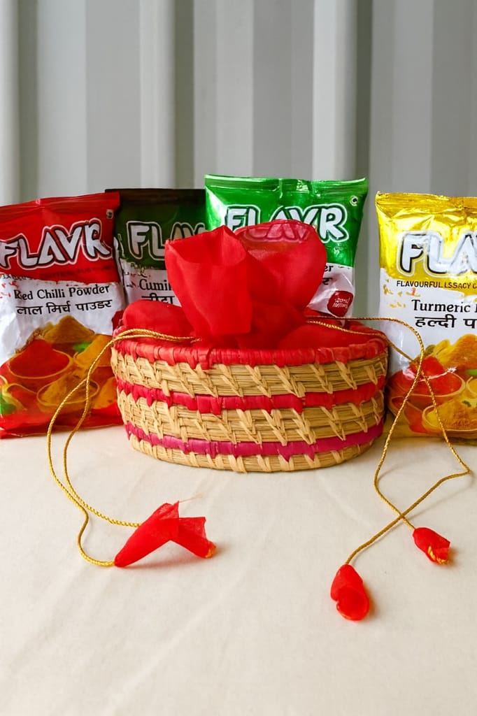 Golden Flavours Hamper view 2