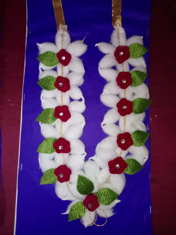 Cotton garland Haar