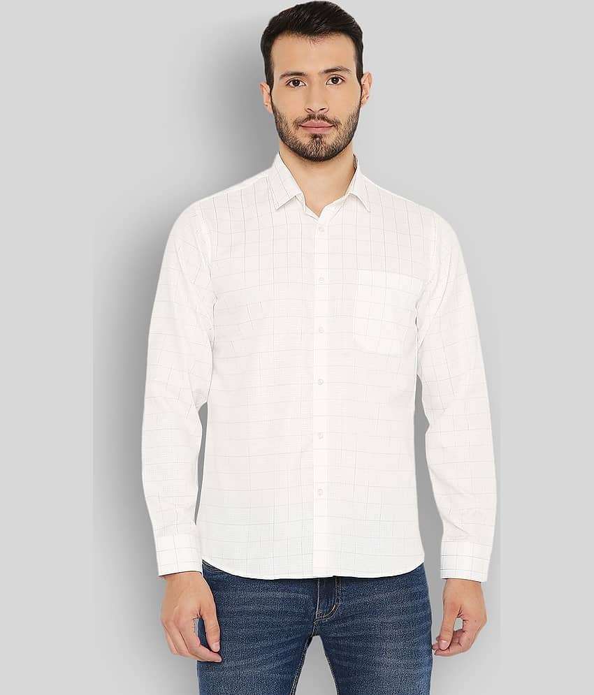 Maharaja - Off-White Cotton Blend Slim Fit Men's Formal Shirt (Pack of 1)