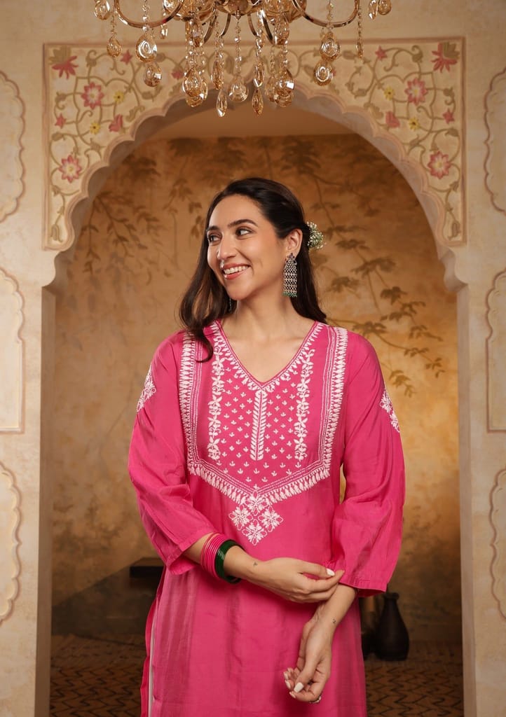 Chanderi Chikankari Solid Women's Long Kurta - Pink view 2