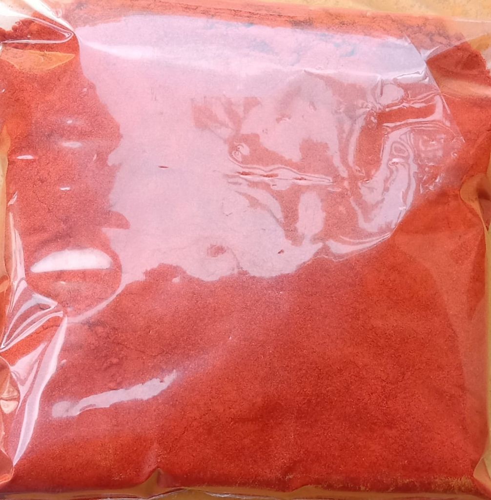 Hot Red Chilli Powder 1kg Lal Mirch Powder Finely Grounded with No Added Flavour, Free of Preservatives No added Colour and Rich in Flavour view 2