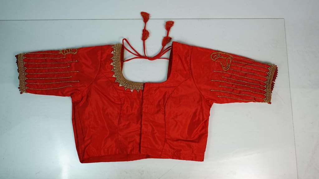 Aariwork Blouse view 2