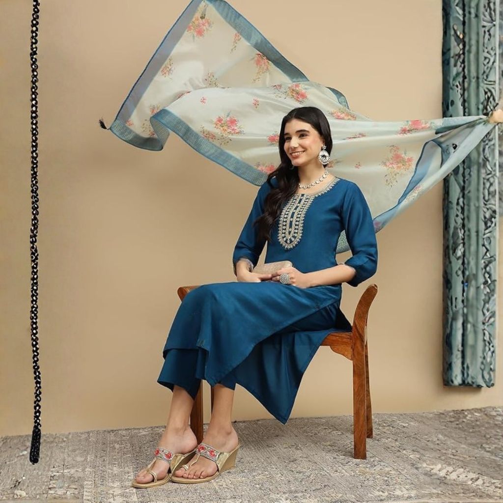 Elegant Teal Blue Embroidered Kurta Pant Set with Chanderi Digital Dupatta for Women view 2