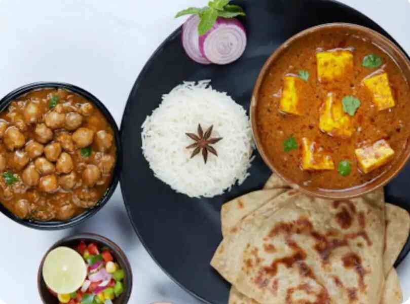 Kadhai paneer premium thali