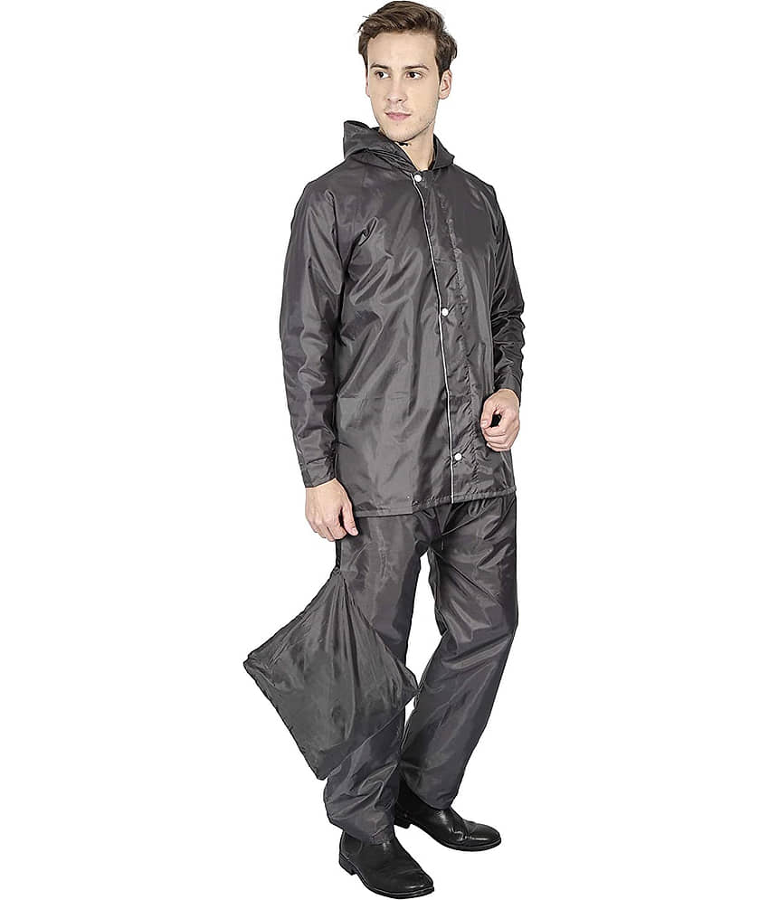 Goodluck Raincoat Set - Black