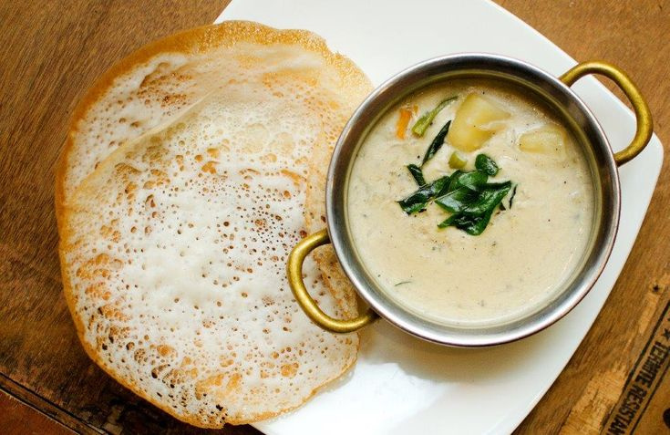 3 appam with veg korma with soft drink